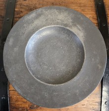 antiker Breitrandteller /