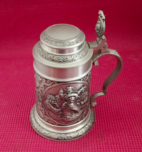Antiker zinnkrug mit - antiker,