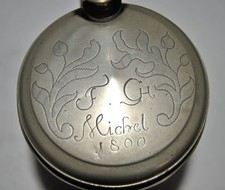 ZINN WALZENKRUG MIT FLORALEM